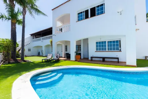 Maison 365 m² à El Rosario