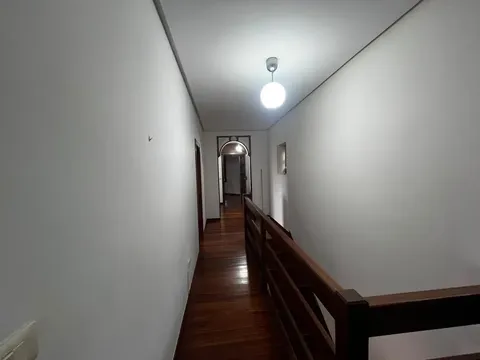 Casa de 180 m² a San Cibrao das Viñas