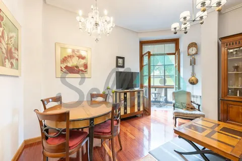 Appartement 82 m² à Oviède