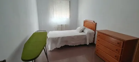 Pis de 100 m² a Linares