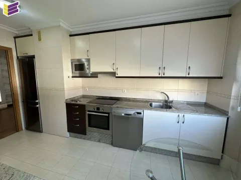 Appartement 80 m² à O Porriño