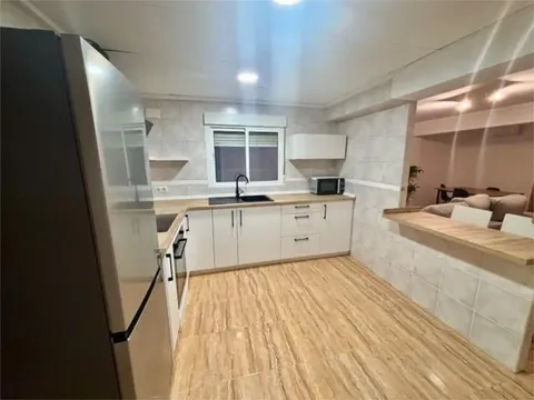Квартира 75 м² в Petrer