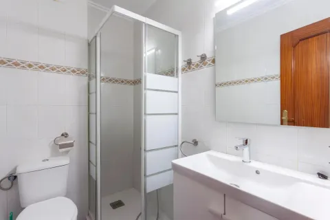 Chambre à louer, Valence