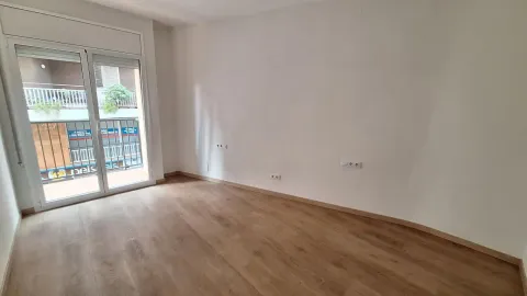Wohnung 65 m² in Sant Feliu de Llobregat
