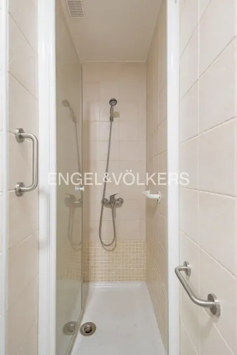 Wohnung 191 m² in Madrid