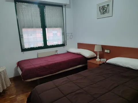 Pis de 77 m² a Oviedo