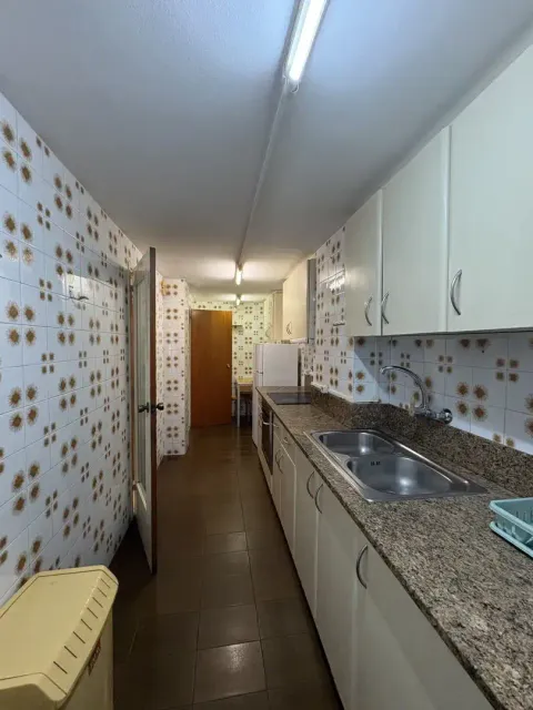 Квартира 102 м² в Жироне