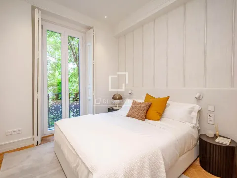 Wohnung 113 m² in Madrid