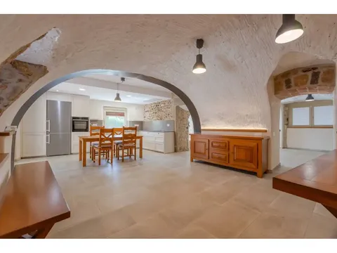 Casa de 282 m² a Garrigàs