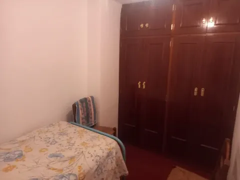 House 182 m² in El Burgo