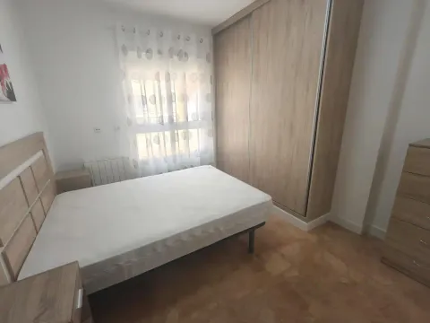 Pis de 75 m² a Churriana de la Vega