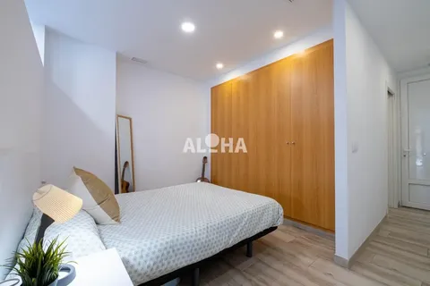 Flat 1597 m² in Alfara del Patriarca