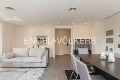 Appartamento 172 m² a Madrid