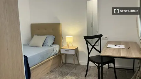 Habitació de lloguer, Alacant