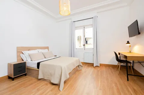 Chambre à louer, Madrid (2/10)