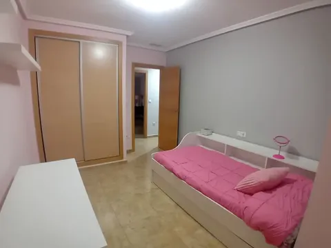 Pis de 110 m² a Albatera