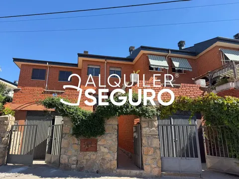 Будинок 213 м² у Manzanares el Real