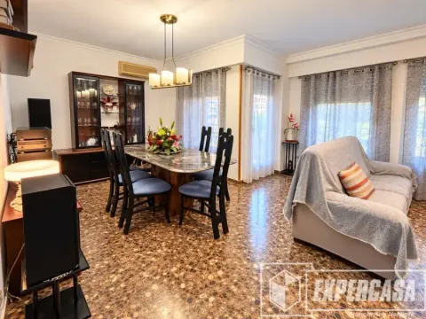 Wohnung 102 m² in Valencia