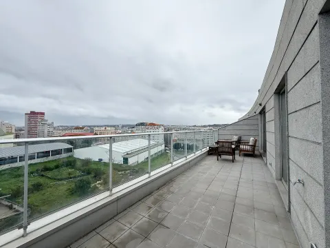 Квартира 99 м² у A Coruña