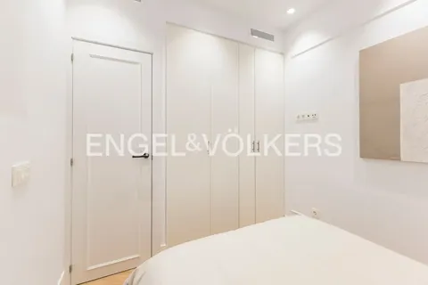 Wohnung 99 m² in Madrid