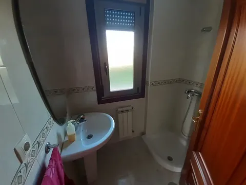 Будинок 200 м² у Оренсе