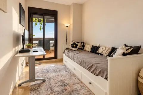 Wohnung 74 m² in La Línea de la Concepción