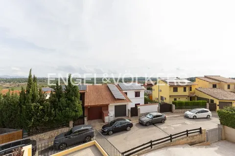 Casa de 250 m² a Riba-roja de Túria