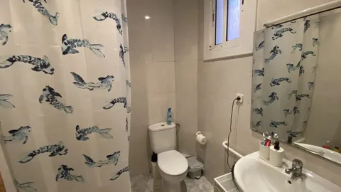 Room for rent, Barcelona (3/7)