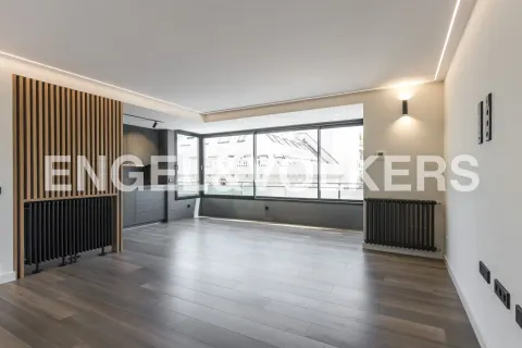 Wohnung 88 m² in Madrid