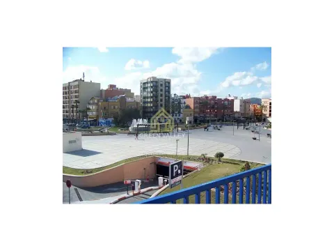 Pis de 90 m² a La Línea de la Concepción (2/18)