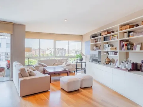 Pis de 206 m² a València