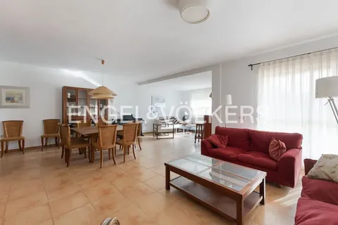 Casa de 350 m² a Petrés