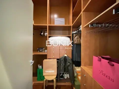 Pis de 196 m² a Barcelona