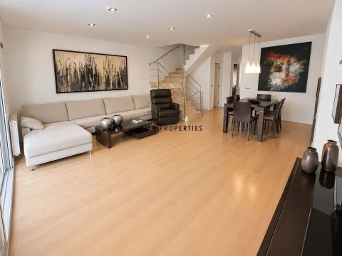 Casa de 292 m² a Godella