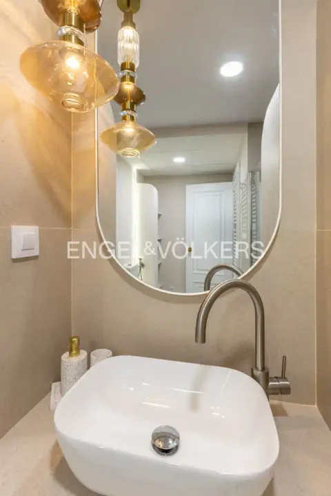 Appartamento 206 m² a Valencia