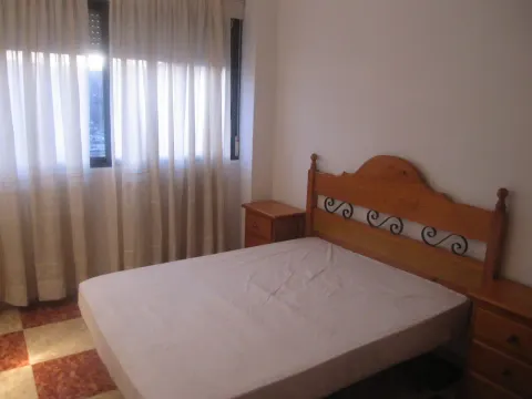 Квартира 48 м² в Мадриде (3/4)