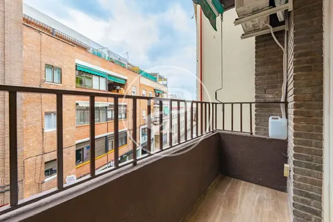 Wohnung 78 m² in Madrid