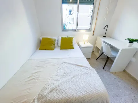 Habitació de lloguer, Sevilla (2/10)
