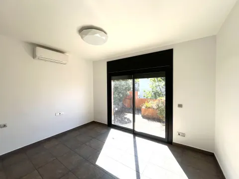Maison 234 m² à Castelldefels