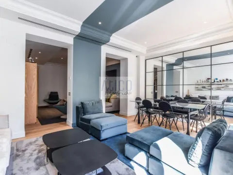 Wohnung 220 m² in Madrid