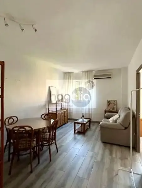 Appartement 60 m² à Séville (3/22)