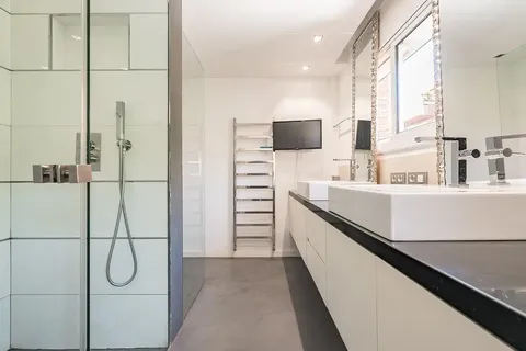 Casa de 242 m² a Sant Just Desvern