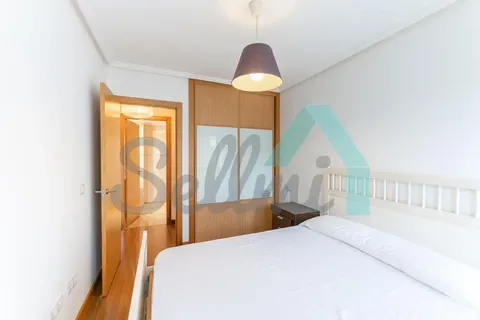 Pis de 50 m² a Oviedo