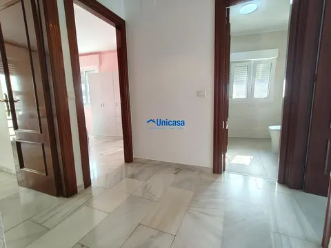 Haus 240 m² in Málaga