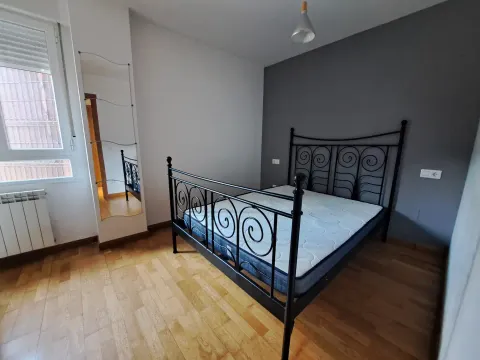 Pis de 45 m² a San Andrés del Rabanedo (4/8)