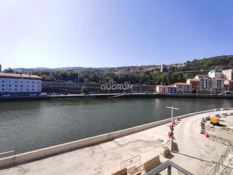 Piso de 90 m² en Bilbao
