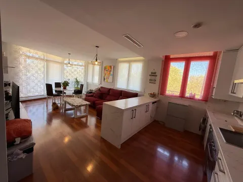 Wohnung 90 m² in Almansa