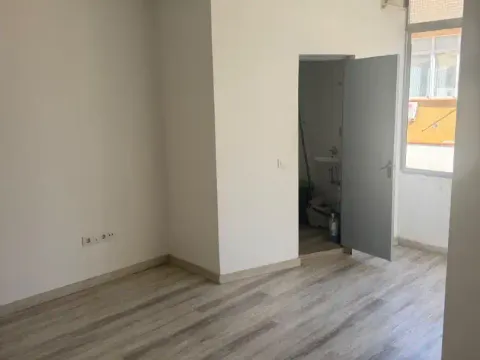 Wohnung 70 m² in Badalona (3/12)