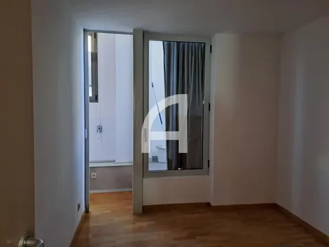 Pis de 81 m² a Terrassa