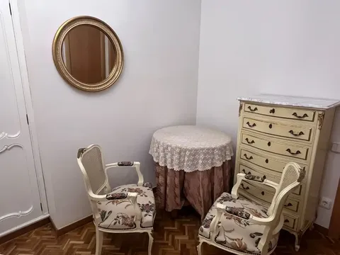 Pis de 104 m² a Terrassa